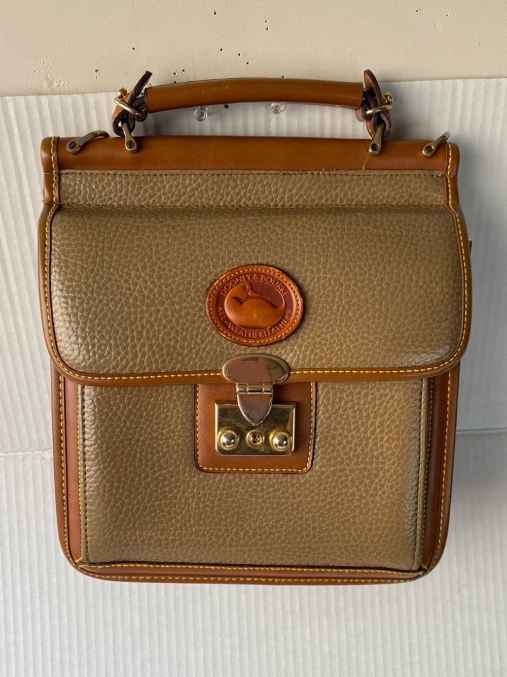 Vintage Dooney & Bourke AWL Olive Leather Top Handle Crossbody Bag - Picture 2 of 14
